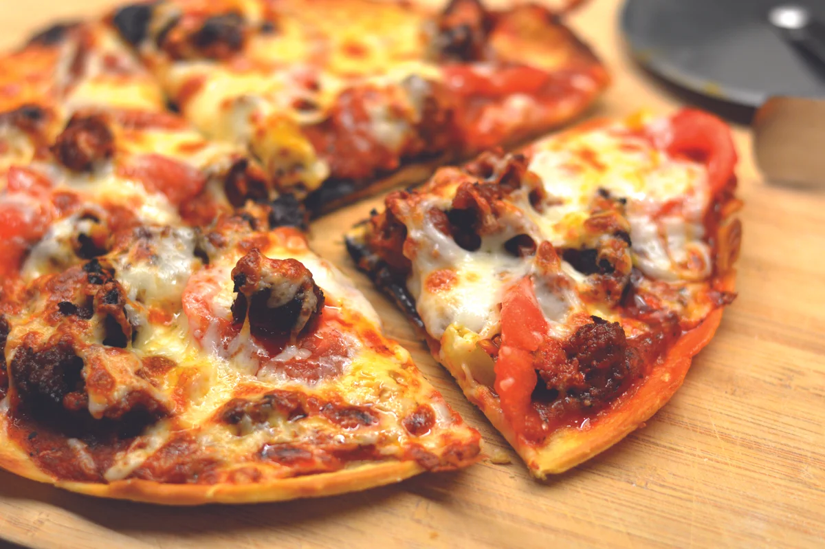 Chicken & Veggie Skillet Pizza