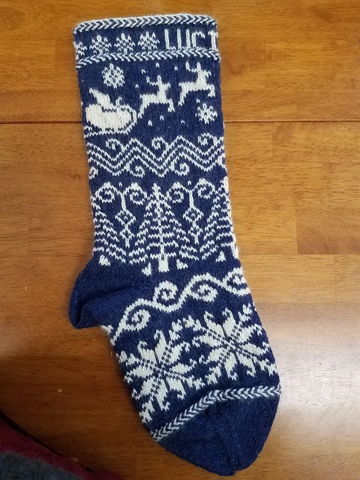 Design your own Holiday Stocking with Lynda