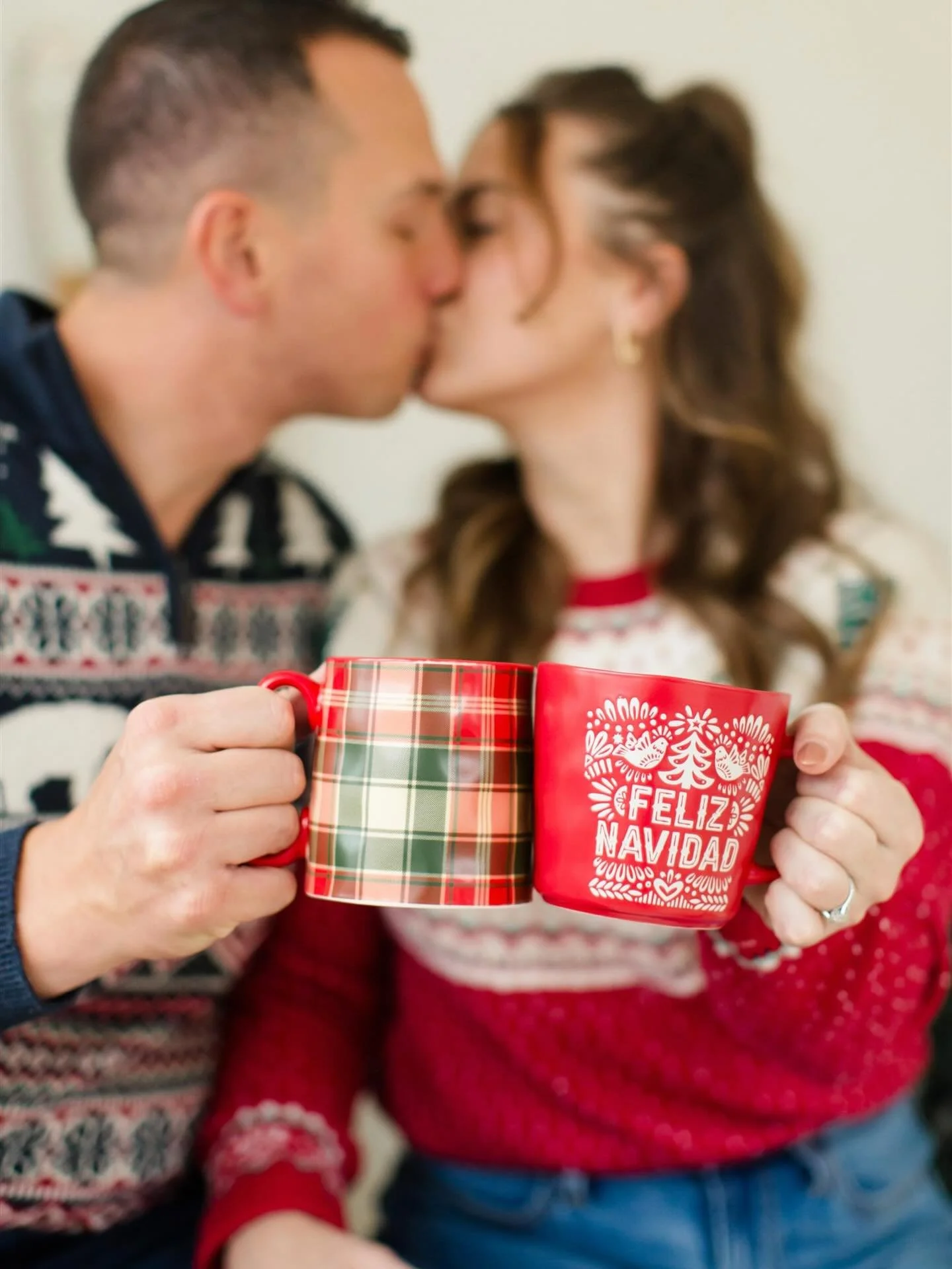 Whewwww! All galleries have been sent! I&rsquo;ve been editing not stop since the beginning of September 🤣 Now it&rsquo;s full on Christmas mode over here! 🎄