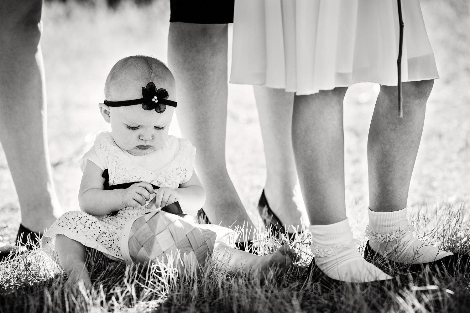 absaroka-beartooth-wilderness-montana-wedding-ceremony-flowergirl.jpg