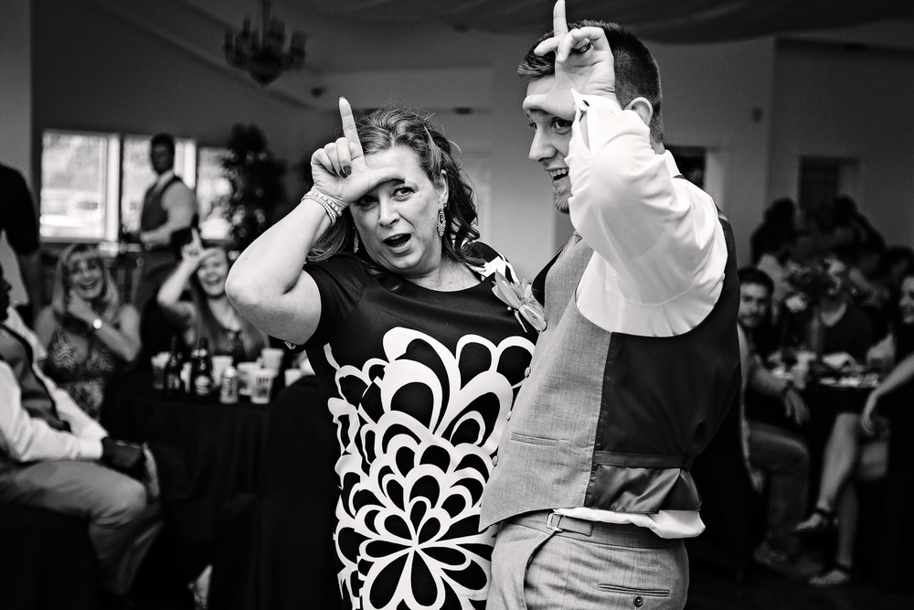 billings-montana-chanceys-wedding-reception-mother-son-loser-dance.jpg