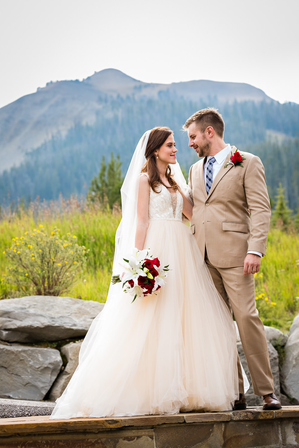 big-sky-wedding-becky-brockie-photography-lone-peak.jpg