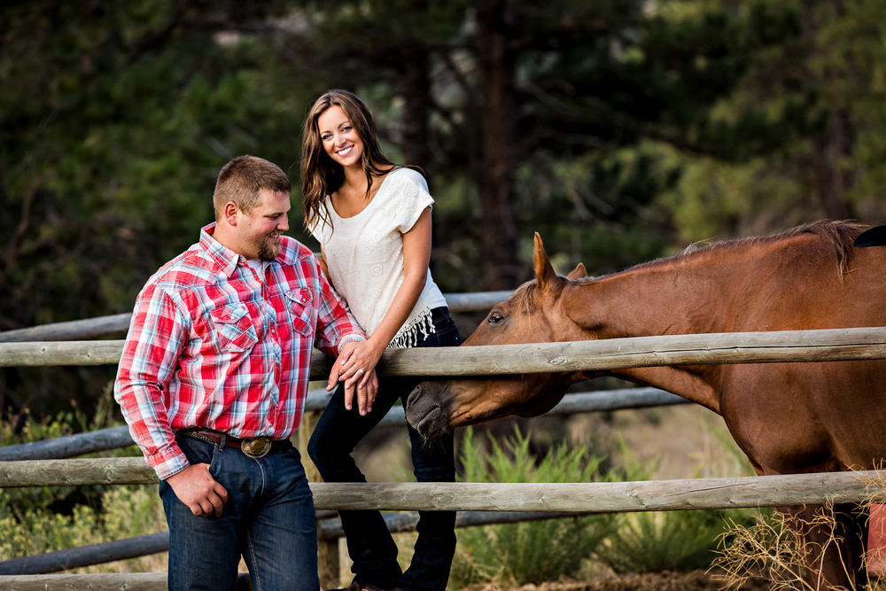 billings-montana-engagement-session-couple-play-with-horse.jpg