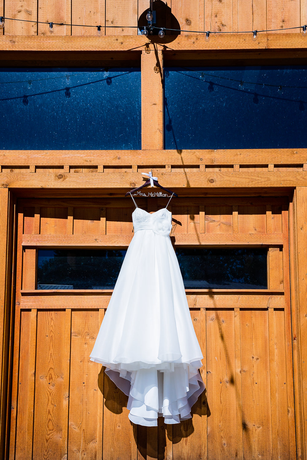 billings-montana-swift-river-ranch-wedding-dress.jpg