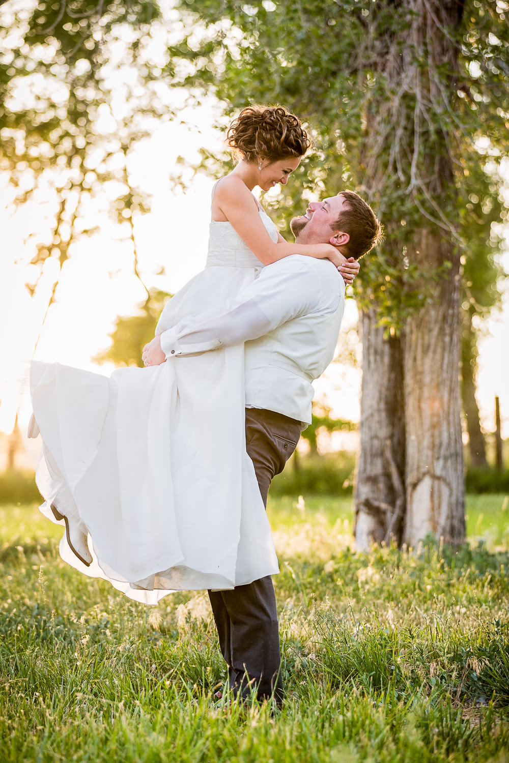 billings-montana-swift-river-ranch-wedding-reception-couple-sunset-shoot.jpg