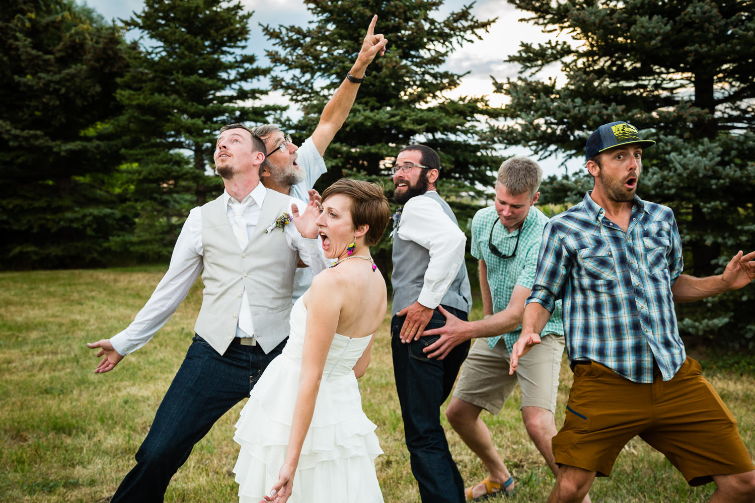 bozeman-montana-wedding-bride-groom-silly-friend-pose.jpg