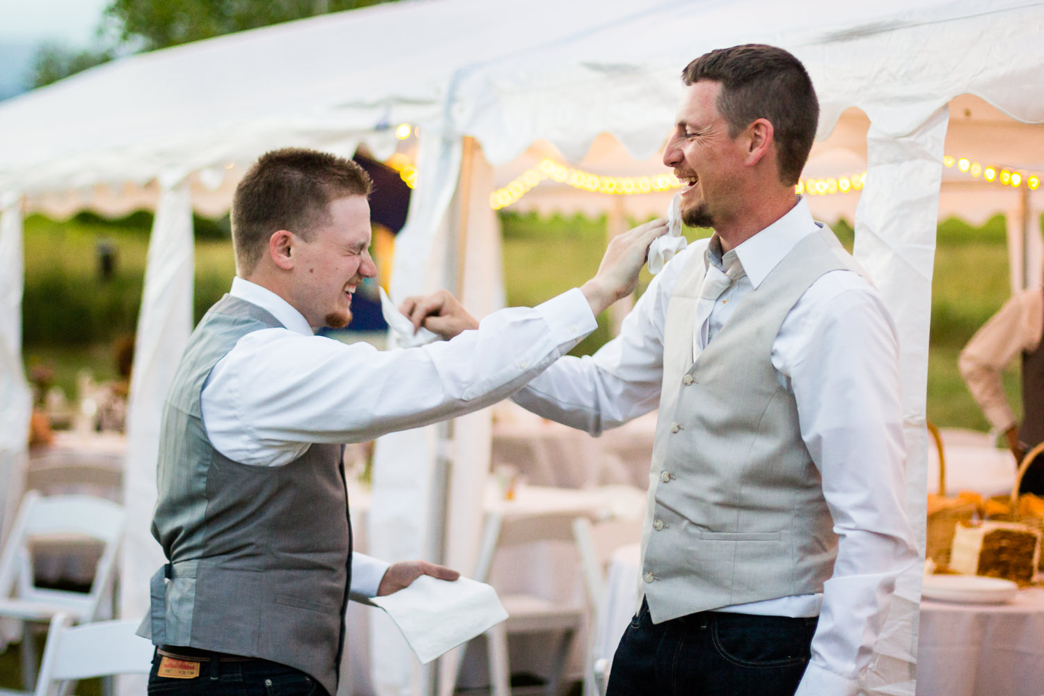 bozeman-montana-wedding-groomsman-groom-cake-smash.jpg