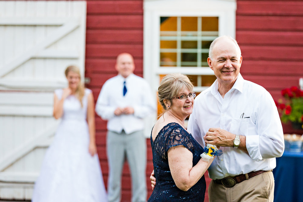 bozeman-montana-wedding-roys-barn-brides-parents-dancing.jpg