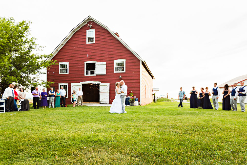 bozeman-montana-wedding-roys-barn-reception-dancing-under-barn.jpg
