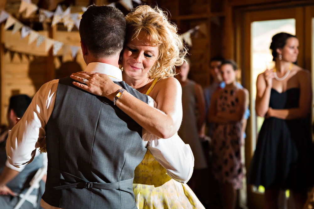 bozeman-wedding-big-yellow-barn-groom-mom-dance.jpg