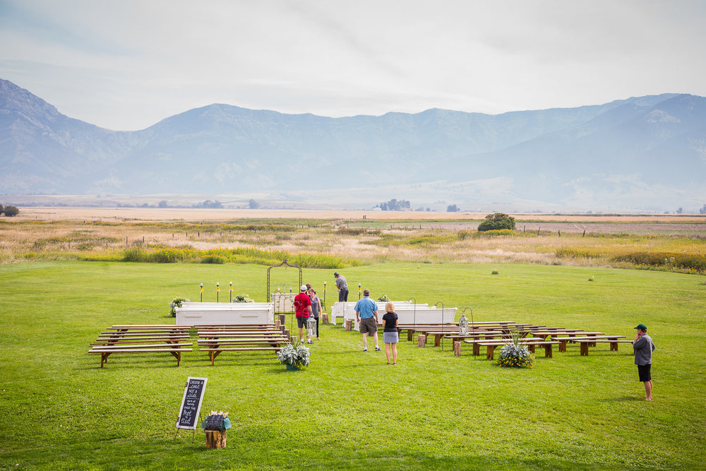 bozeman-wedding-big-yellow-ceremony-site.jpg