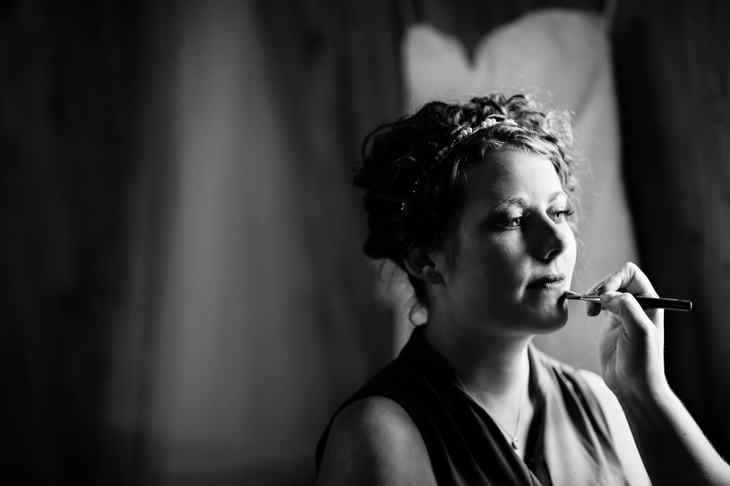 bozeman-wedding-big-yellow-barn-bride-lipstick.jpg