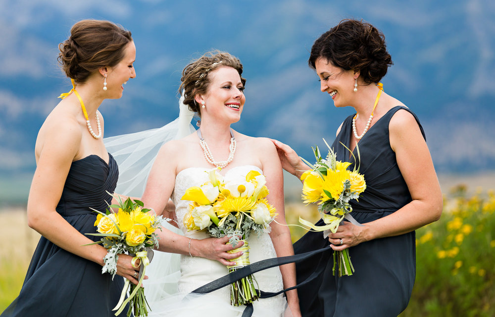 bozeman-wedding-big-yellow-barn-bridal-party.jpg