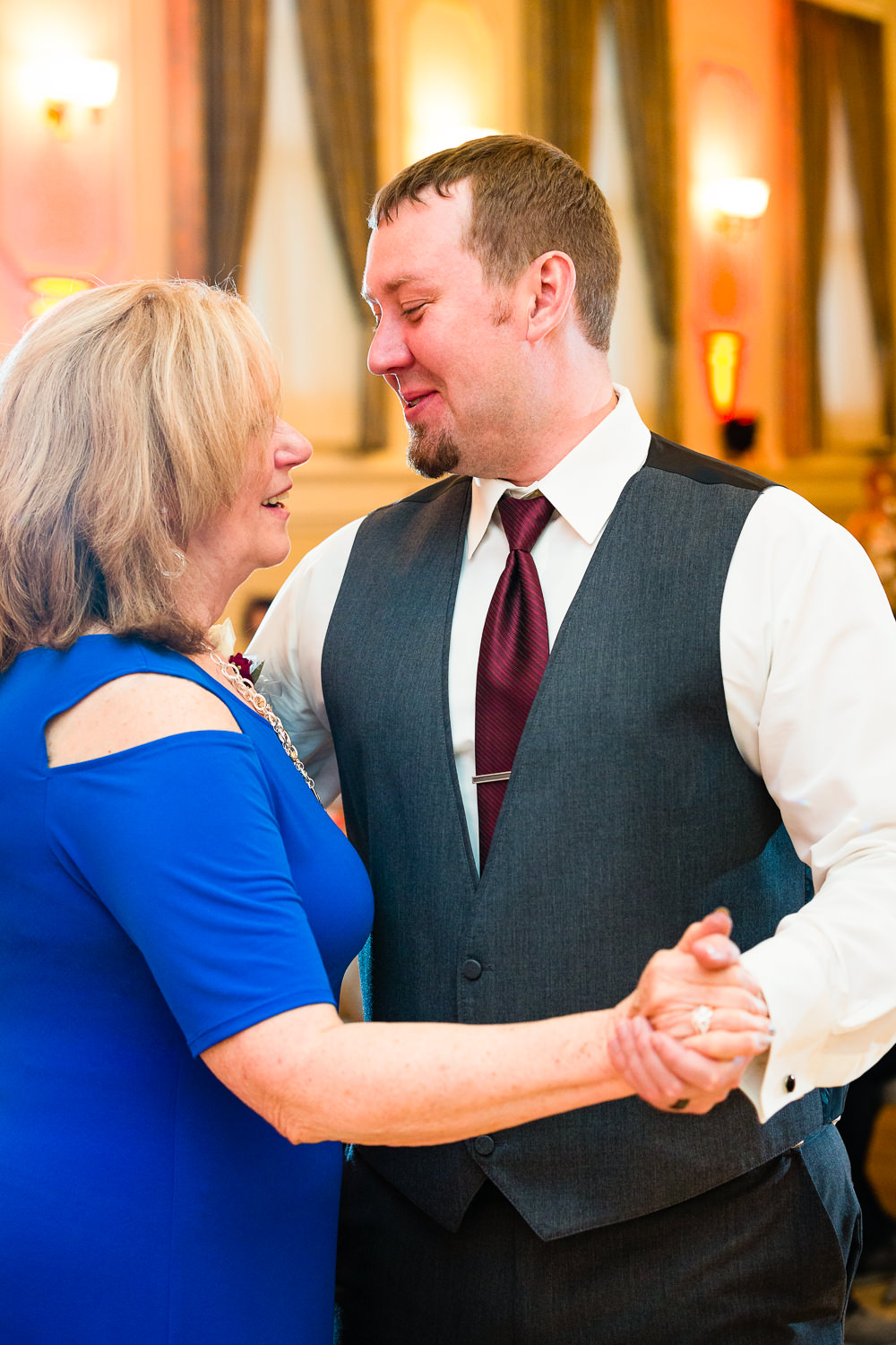 heritage-hall-missoula-montana-mother-son-first-dance.jpg