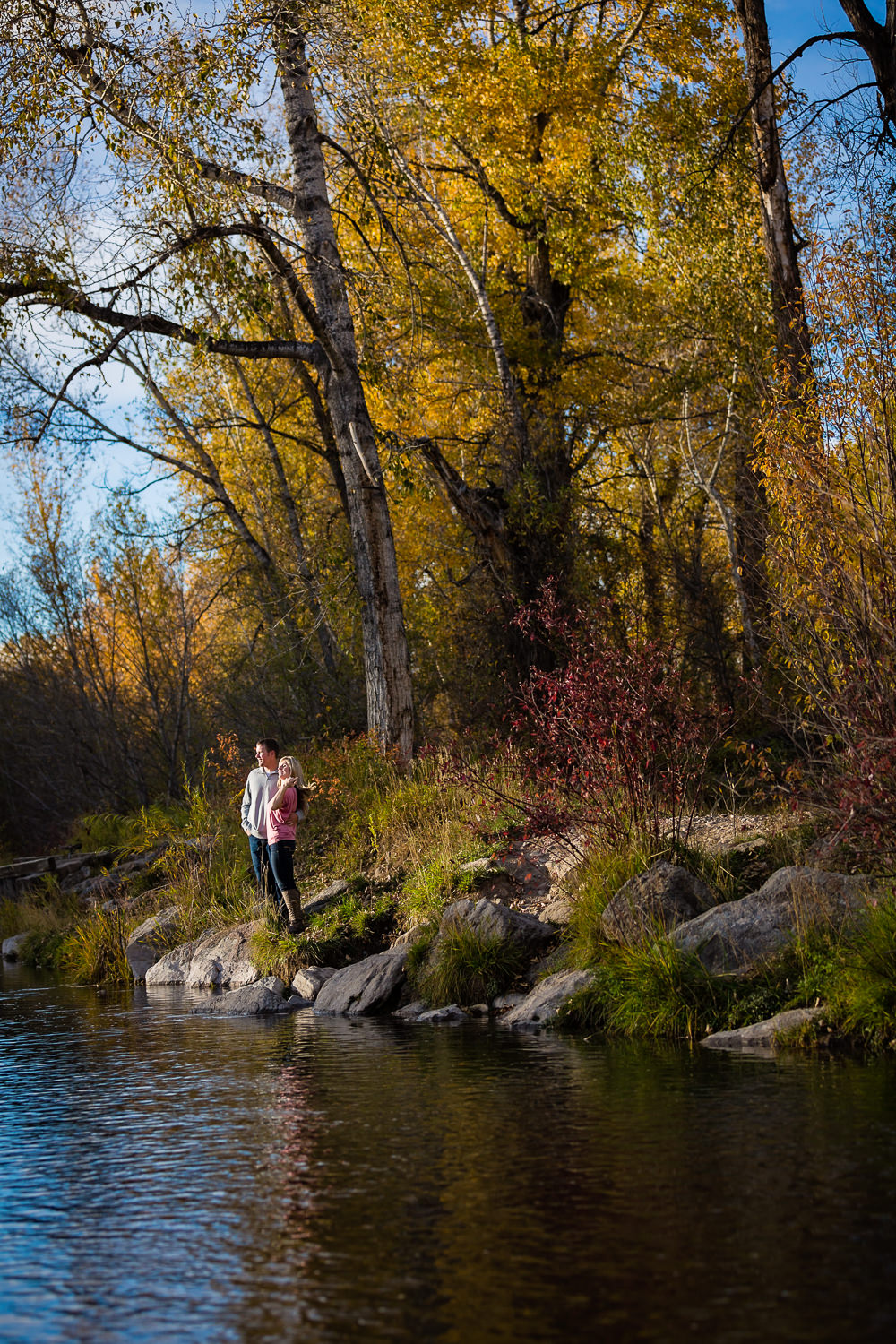 bozeman-montana-engagement-session-couple-by-pond.jpg
