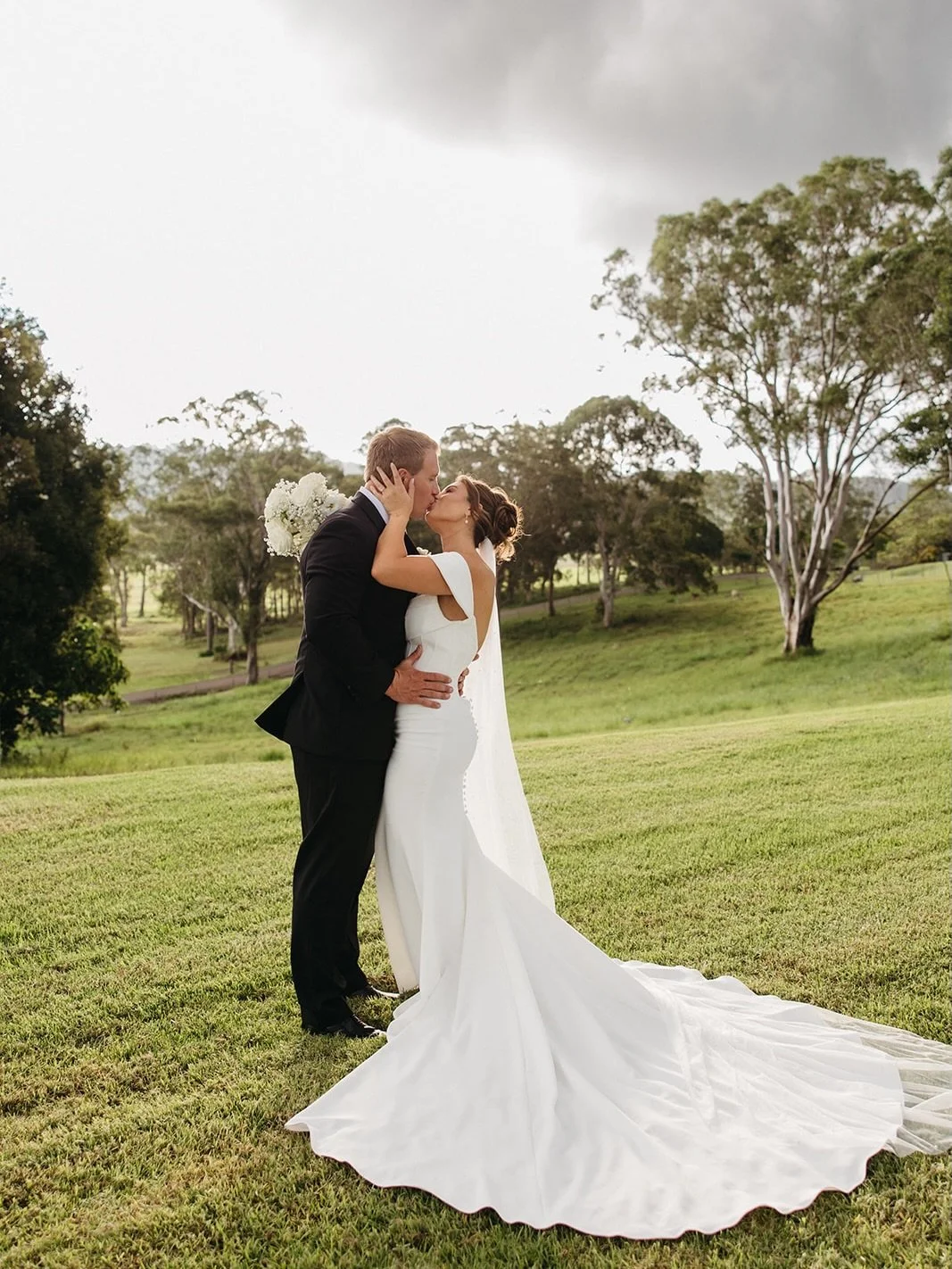 Caitlin + Jay ❤️&zwj;🔥🥂

Photo + Video - @wilde.visual 
Couple - @caitlineising_ @jayeising 
Venue - @yandinastation 
Dress - @whitelilycouture @misschloebridalofficial 
Bridesmaids - @billy_j_bridal 
Florist - @mondofloraldesigns 
Makeup - @lauren