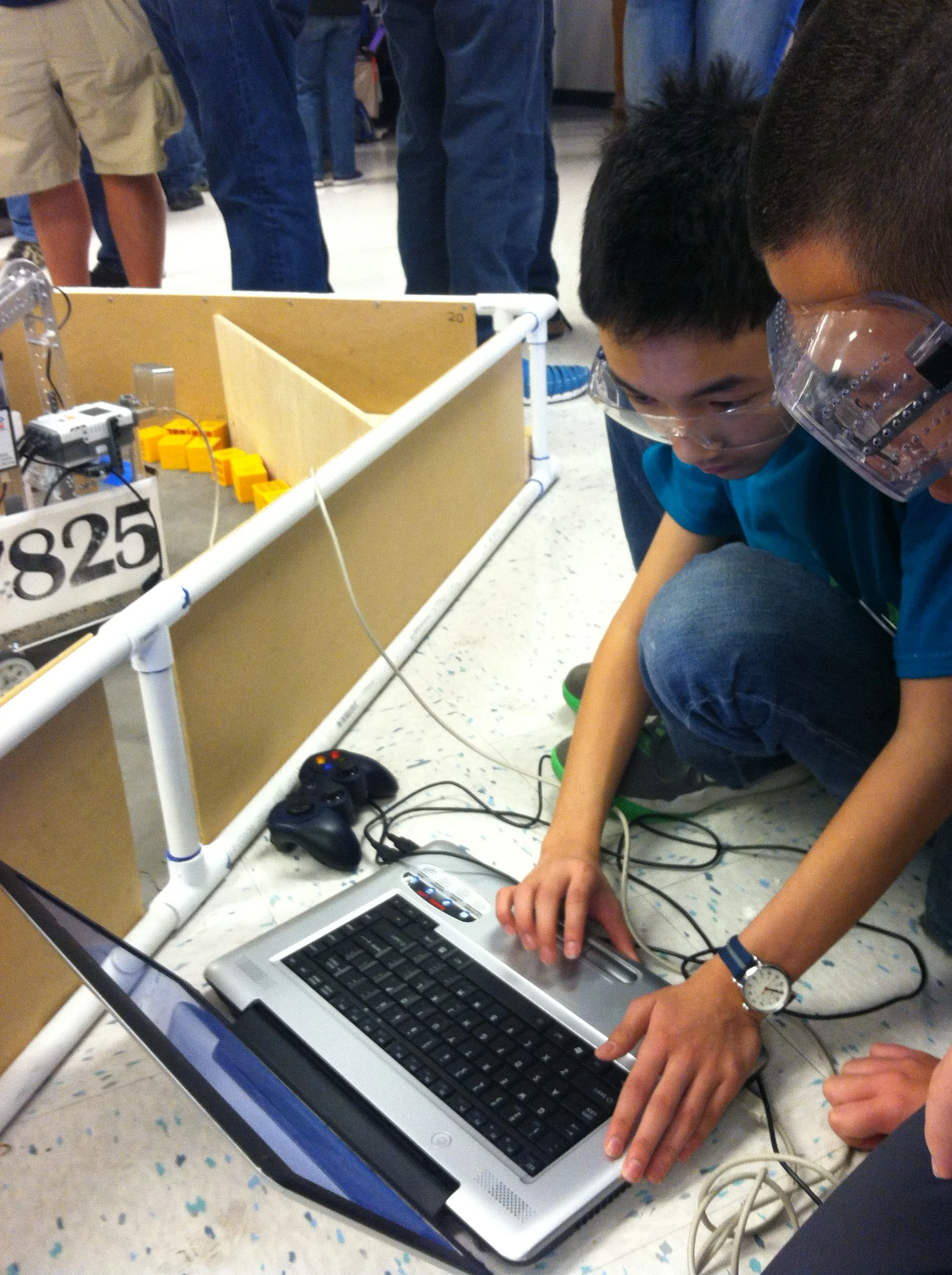  First Tech Challenge (FTC), 2013-2014 