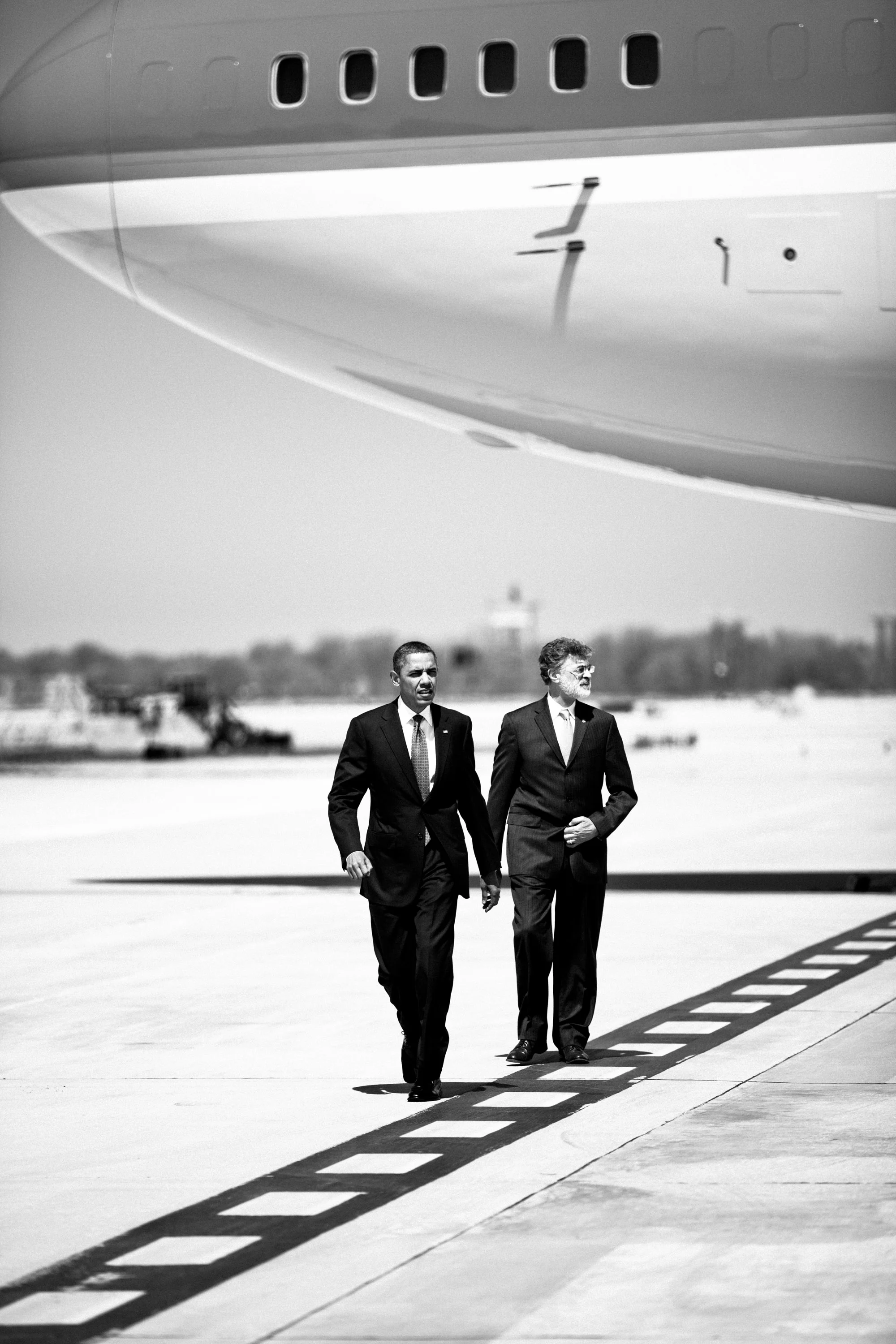 Obama041812-170-bw.jpg