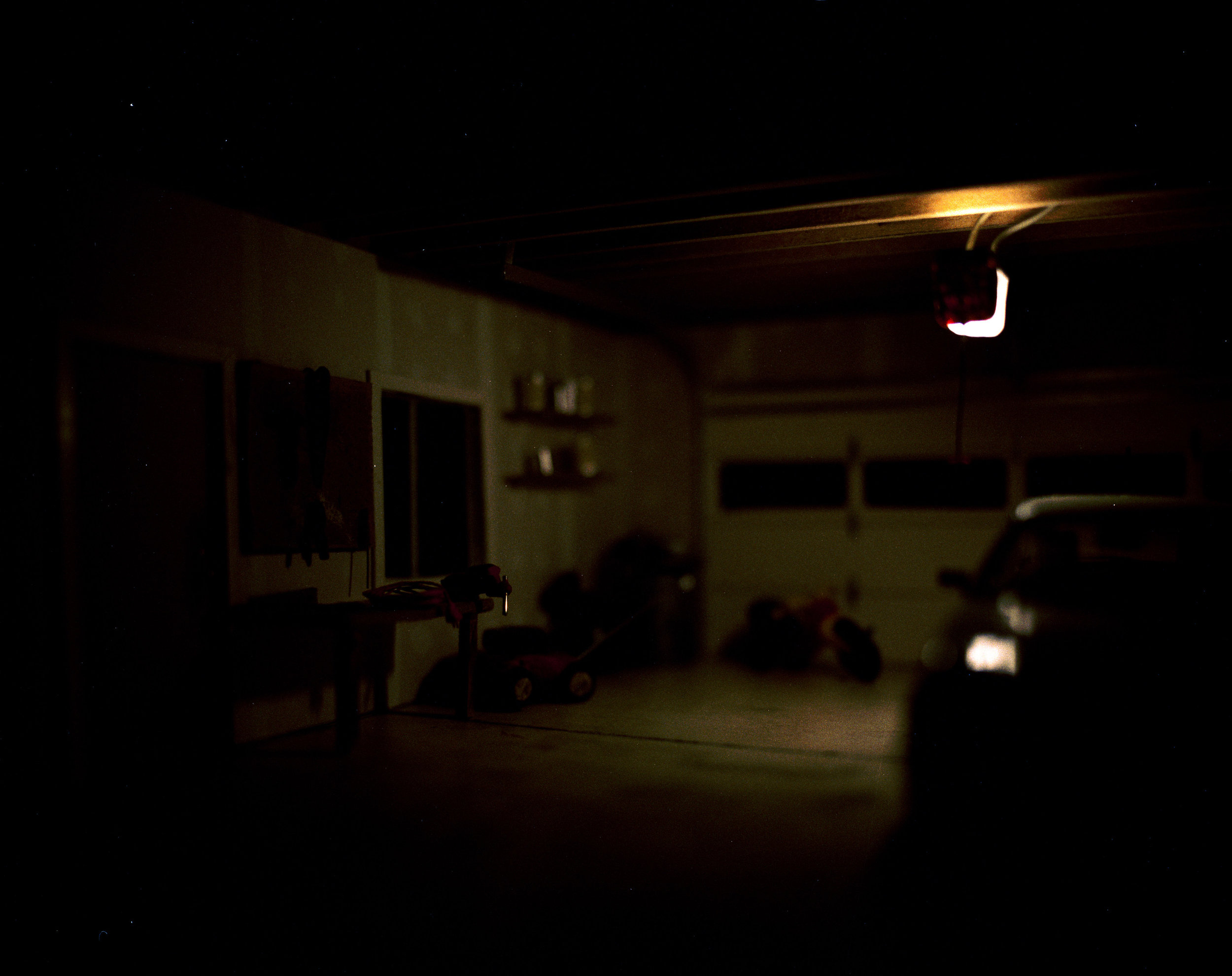 garage2.jpg