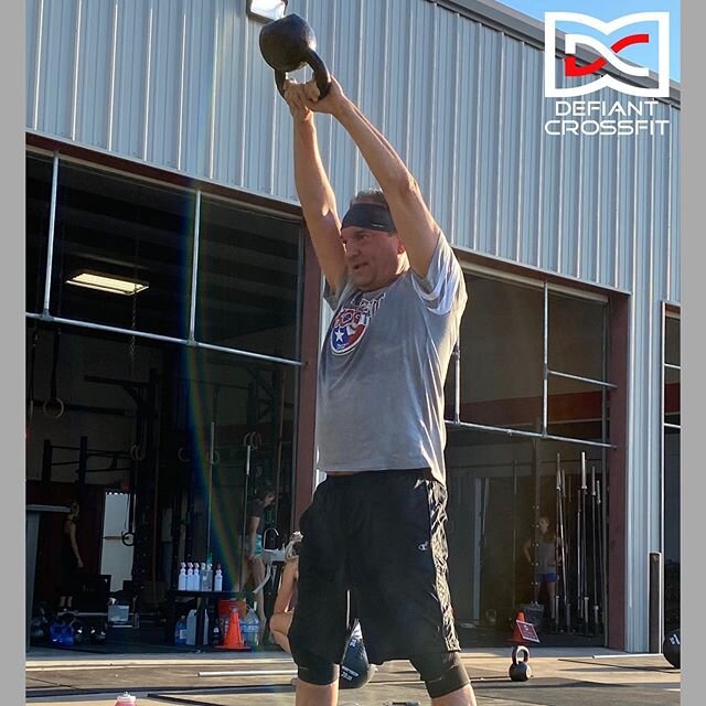 BE HERE. It&rsquo;s so good for you, and without it, you&rsquo;ll feel worse. Enjoy this daily boost!

#defiantstrong #together

#Crossfit #gymlife #exercise #gym #workout #healthy #beastmode #love #fitfam #happy #fitnessaddict #fit #family #fun #lif