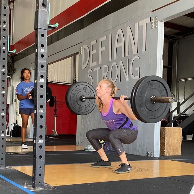 Empowering women to find their strength everyday

#defiantstrong #strength

#Crossfit #gymlife #exercise #gym #workout #healthy #beastmode #love #fitfam #happy #fitnessaddict #fit #family #fun #life  #fitnessmotivation #support  #austin #coach #pflug