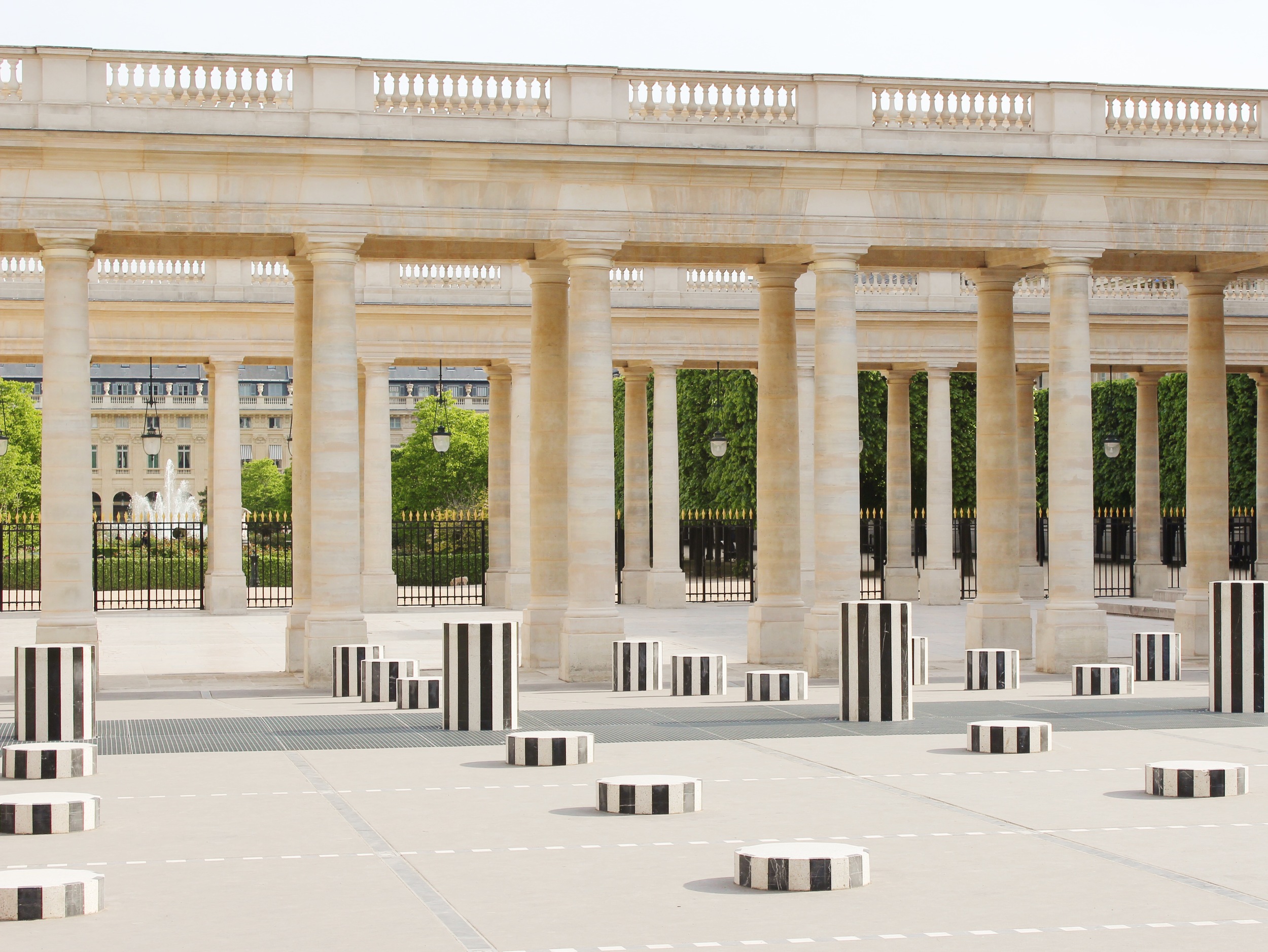 Stripes on Stripes - Le Deux Plateaux at the Palais Royal in Paris | Sundays and Somedays