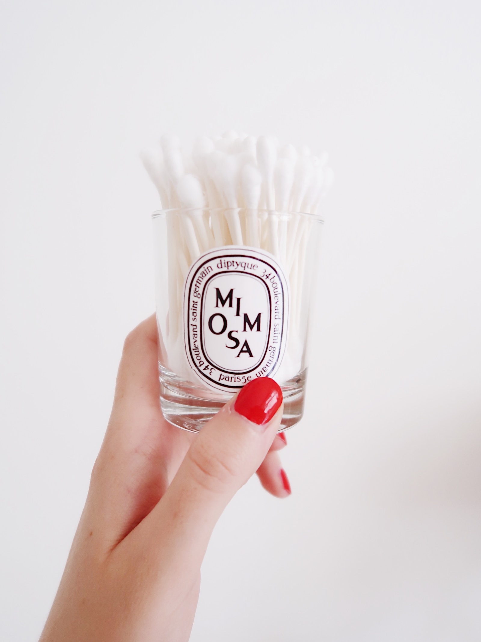 How to clean the wax out of a Diptyque candle - a makeup storage DIY | Sundays and Somedays