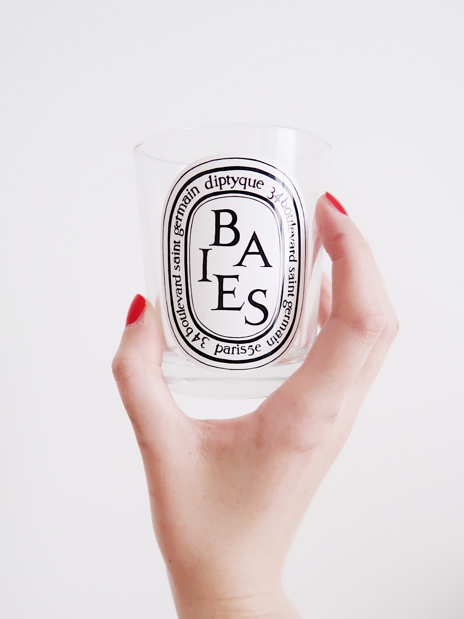 How to clean the wax out of a Diptyque candle - a makeup storage DIY | Sundays and Somedays