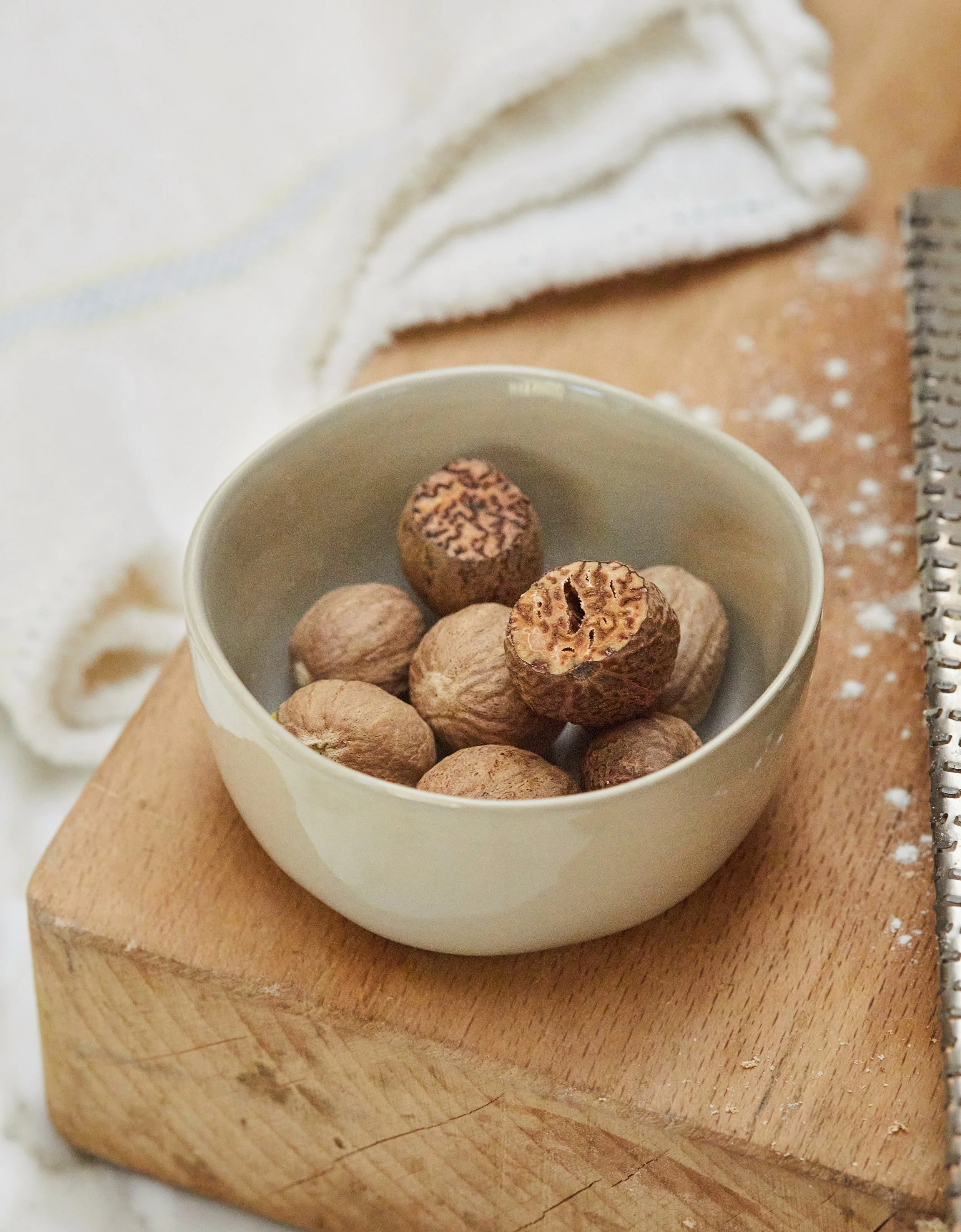 cermaic_bowl_nutmeg-3.jpg