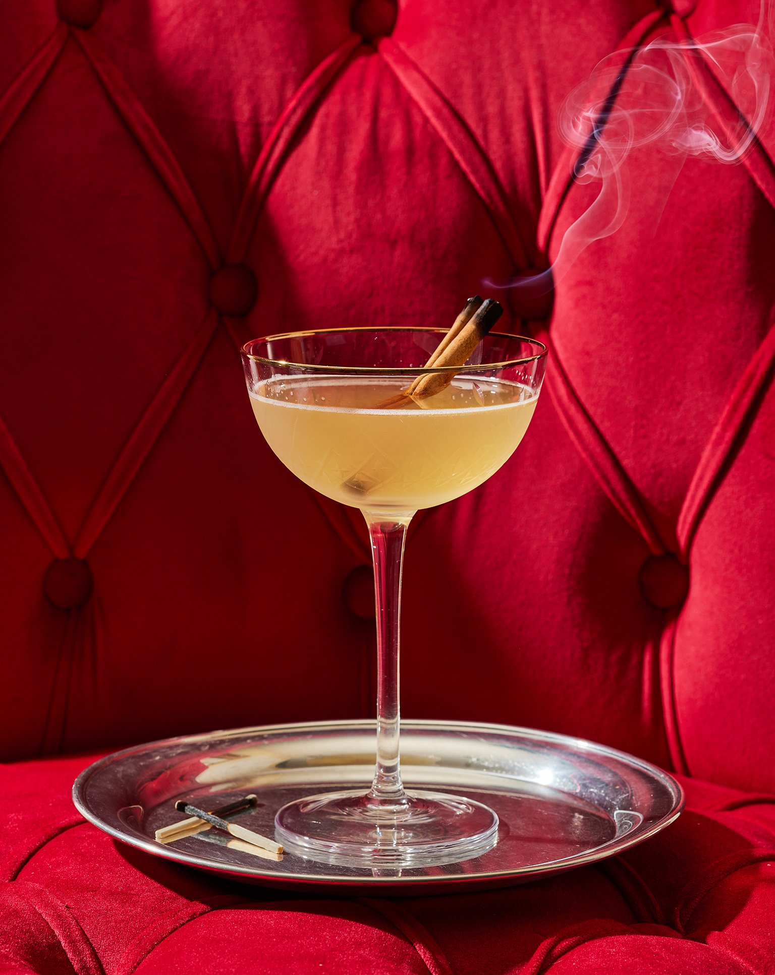 Hazbin_Hotel_10037_Mimzys_Bees_Knees-website.jpg
