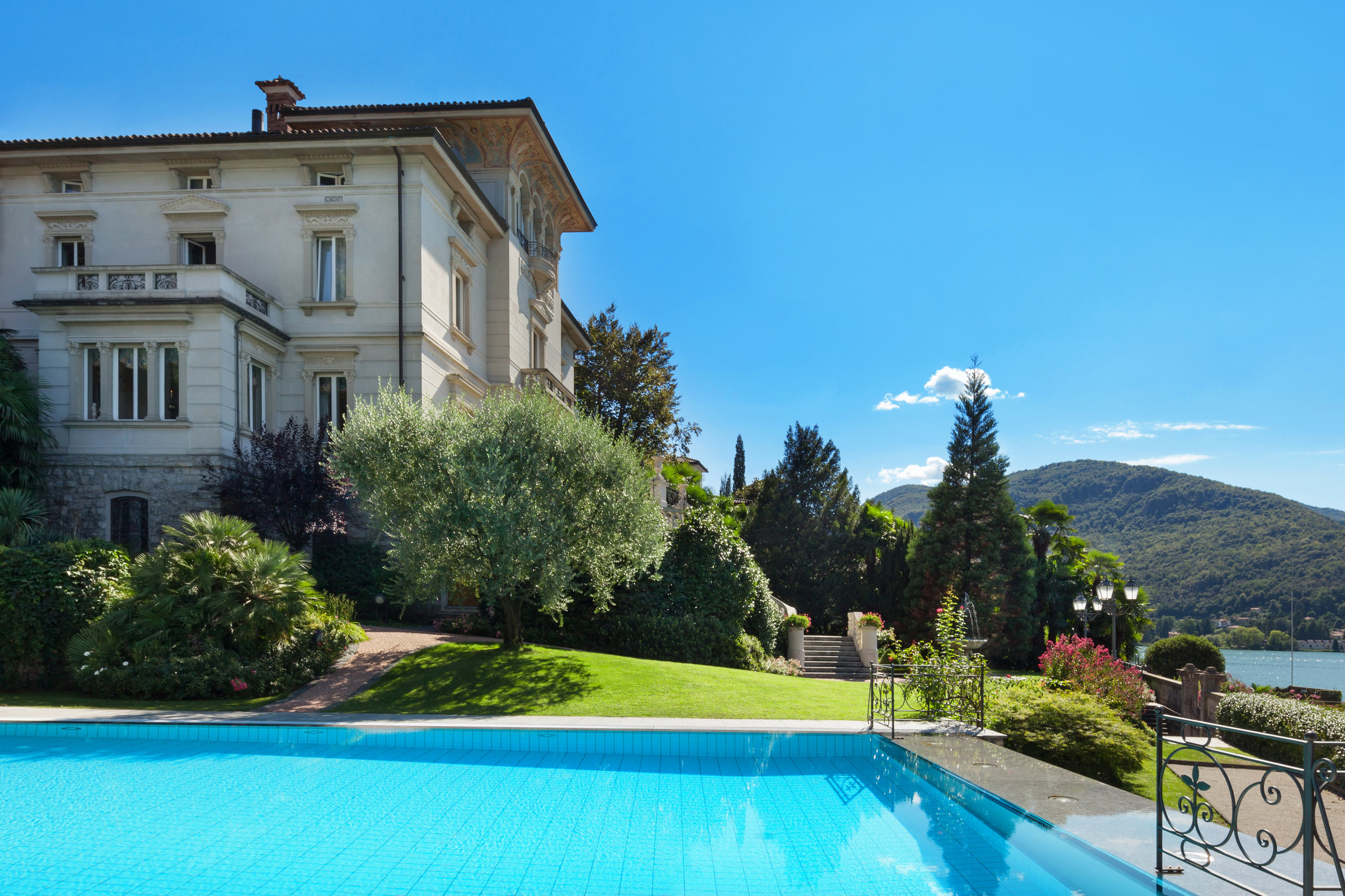 Private Villas.jpg