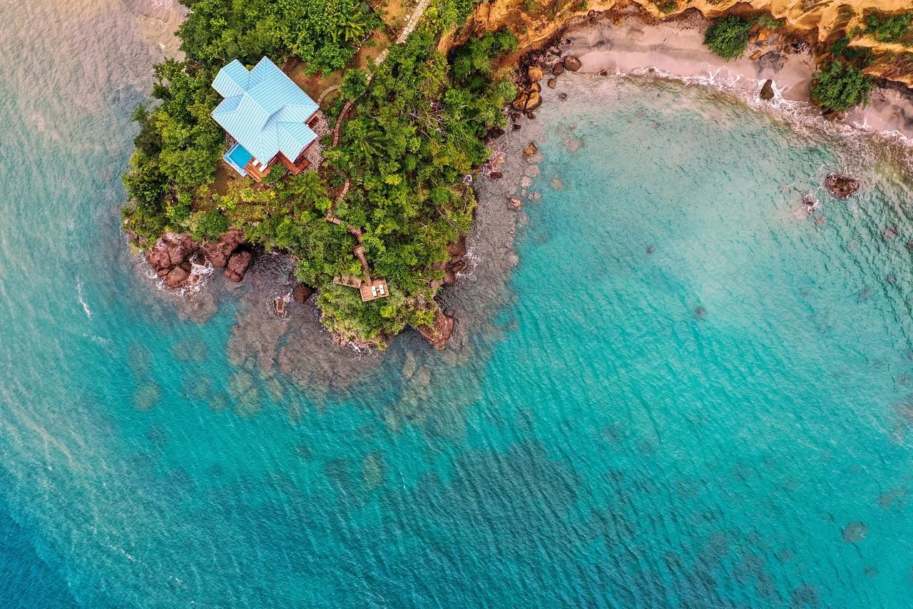 Secret Bay, Dominica