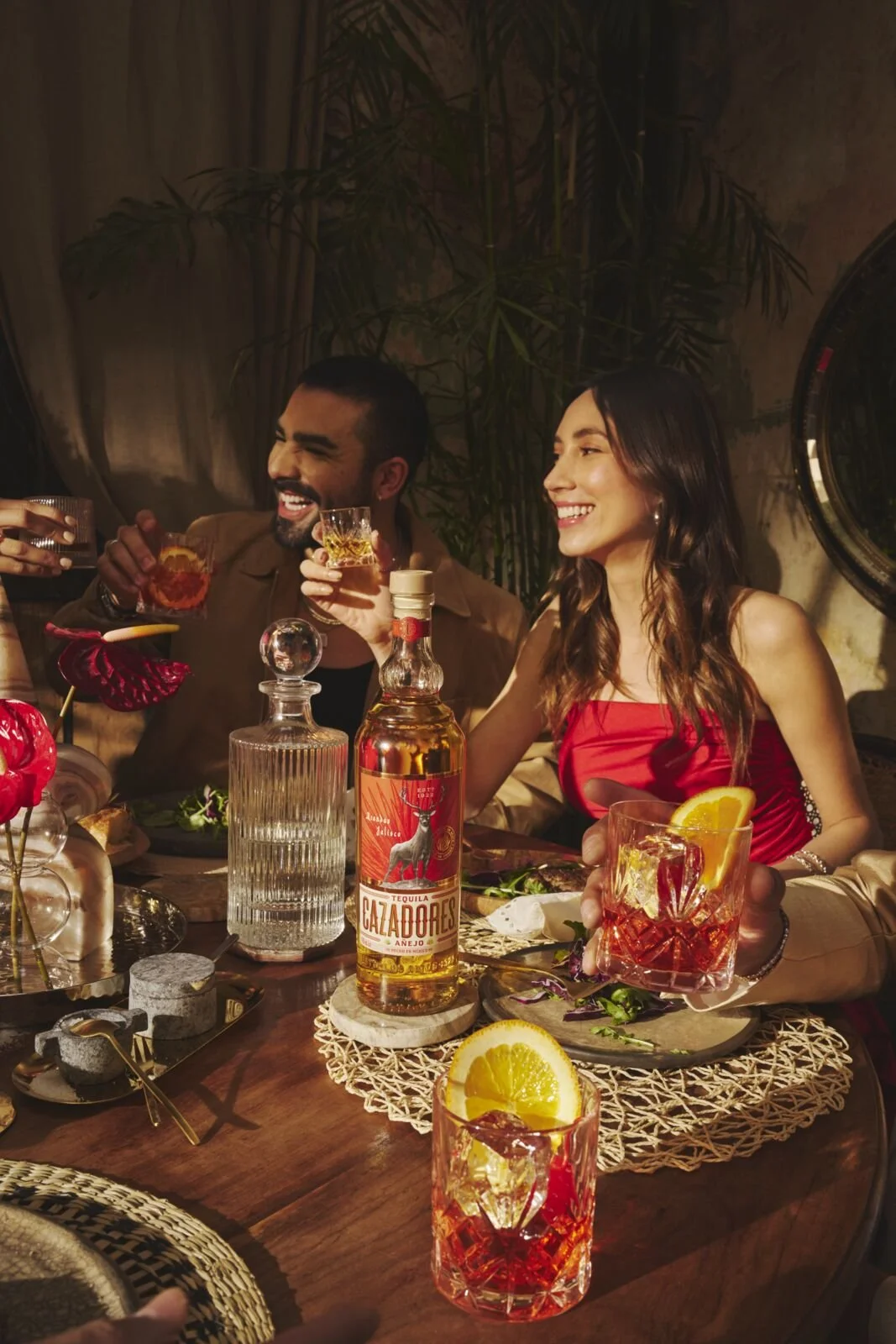 FY25_Cazadores_LibraryShoot_Añejo_MexOldFashioned_Dinner.jpg