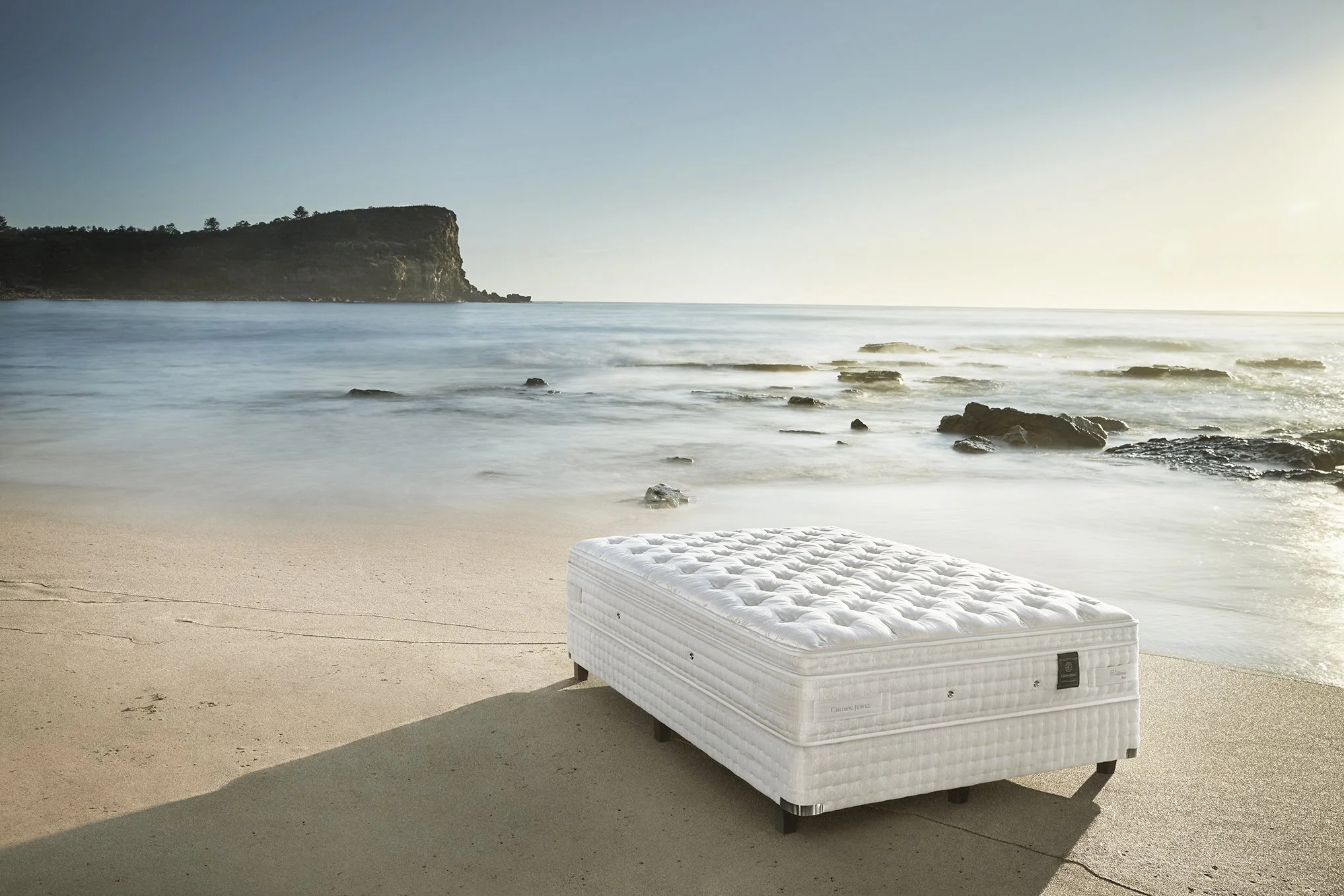 Bed on Beach 4646.jpg