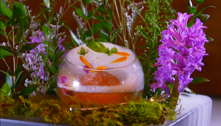 BarChef Challenges Conventional Cocktails, Creates A New Drinking Experience