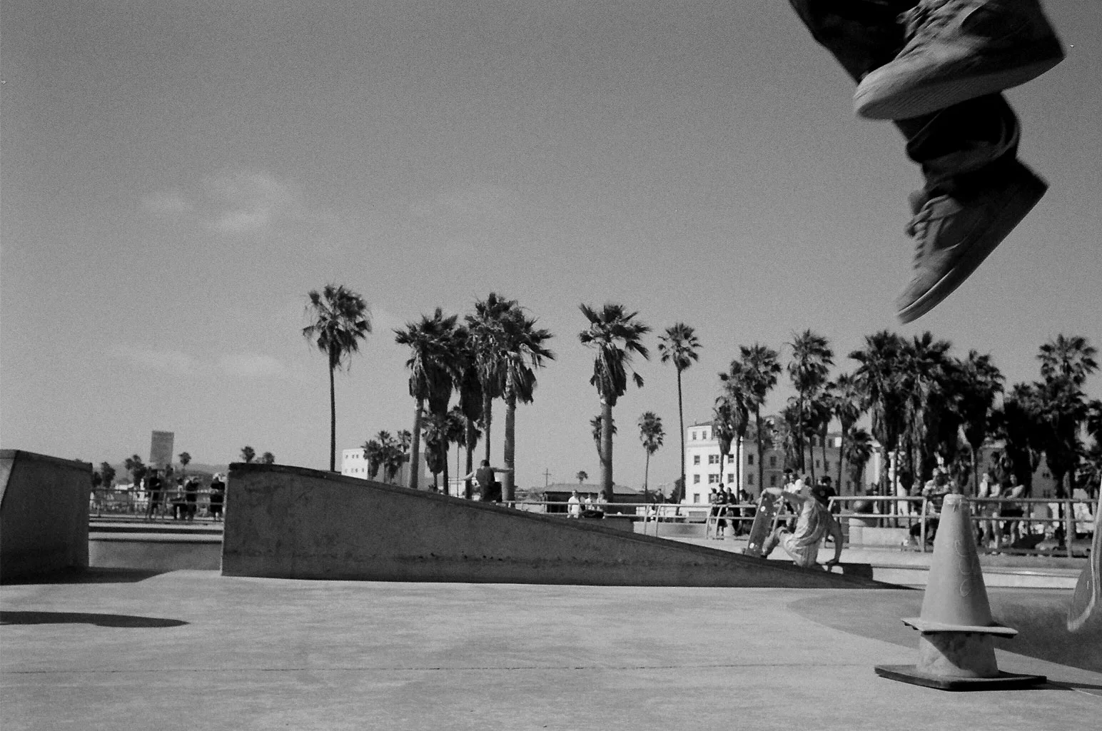 27_28_11720003.jpg