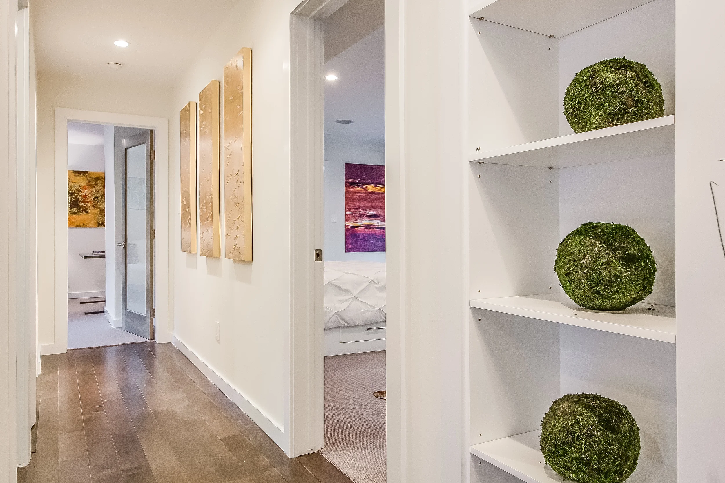 000-Hallway-499013-print.jpg