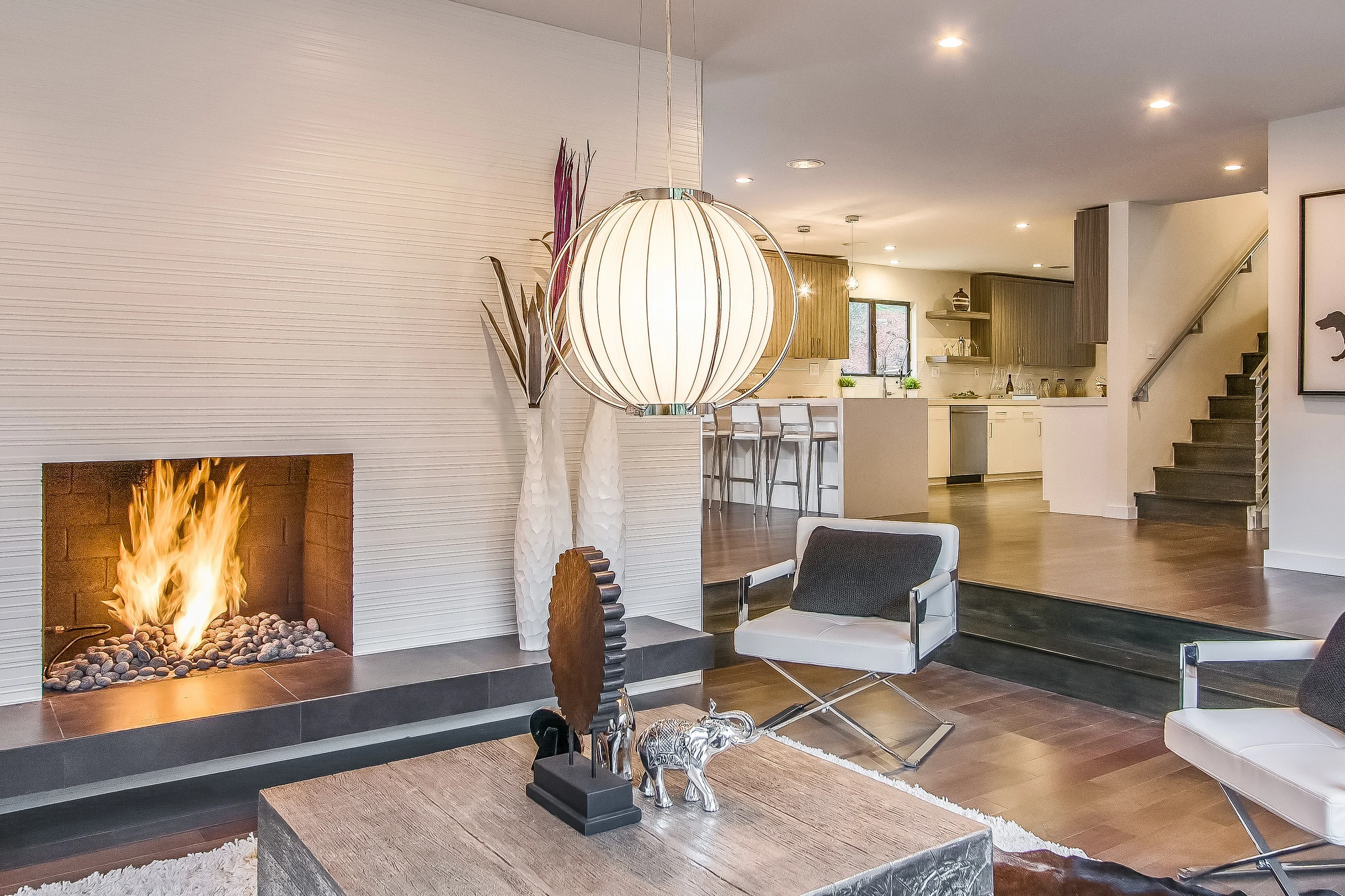 000-Living_Room-499000-print.jpg