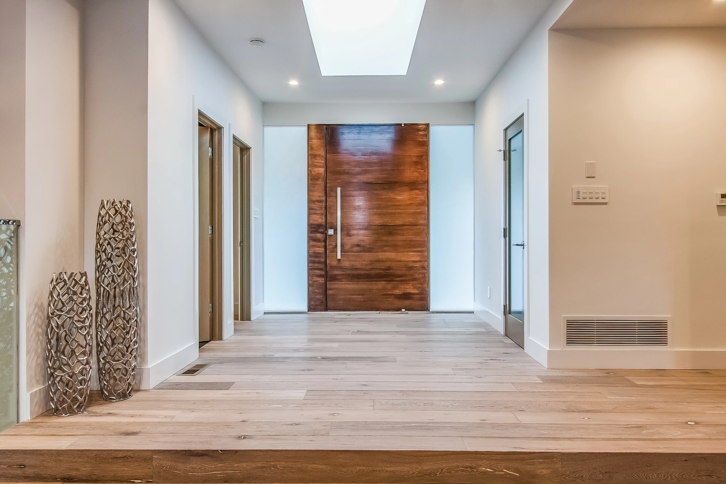 006-Entryway-802543-print.jpg
