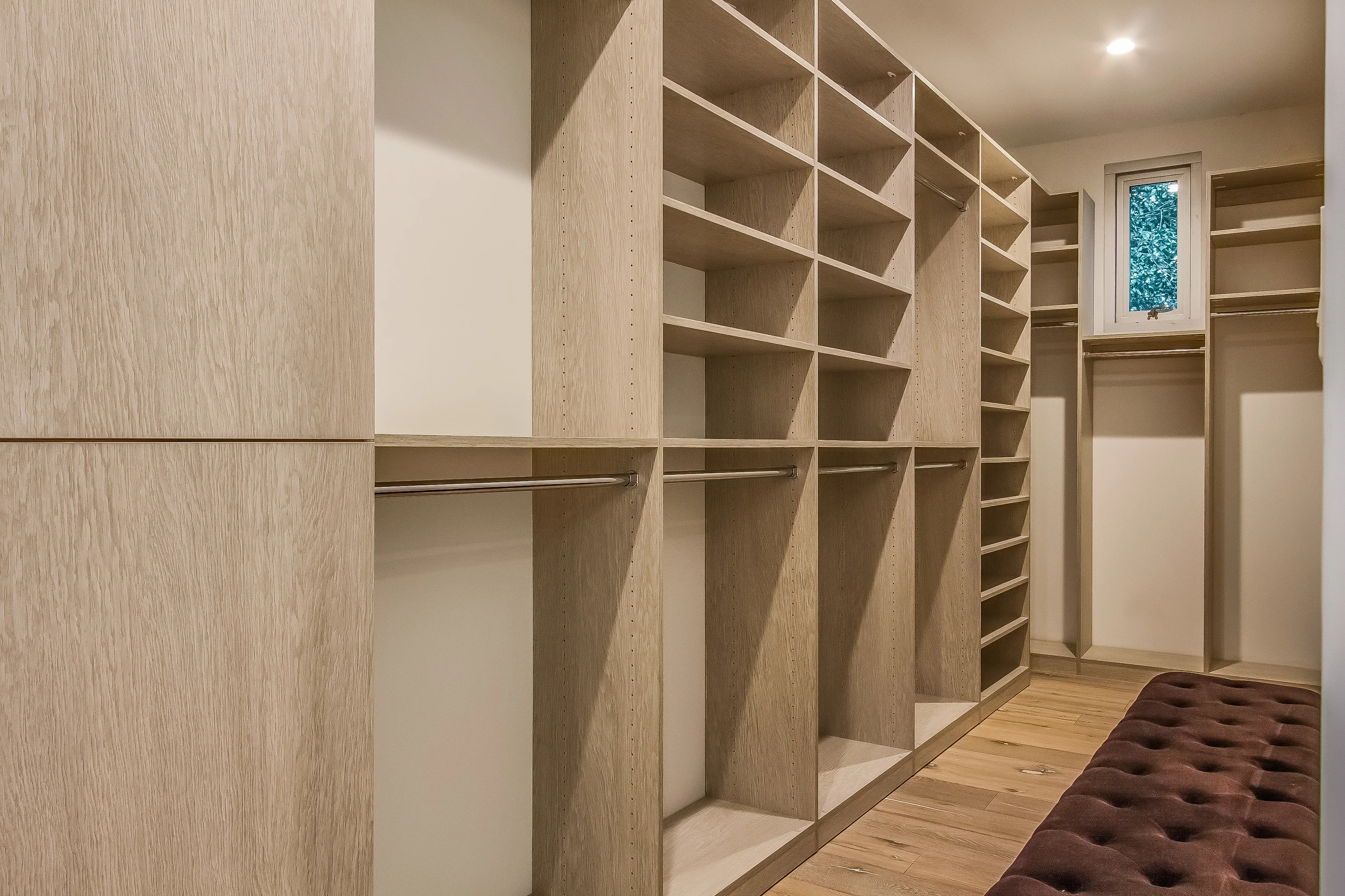 029-Spacious_Master_Closet-802577-print.jpg