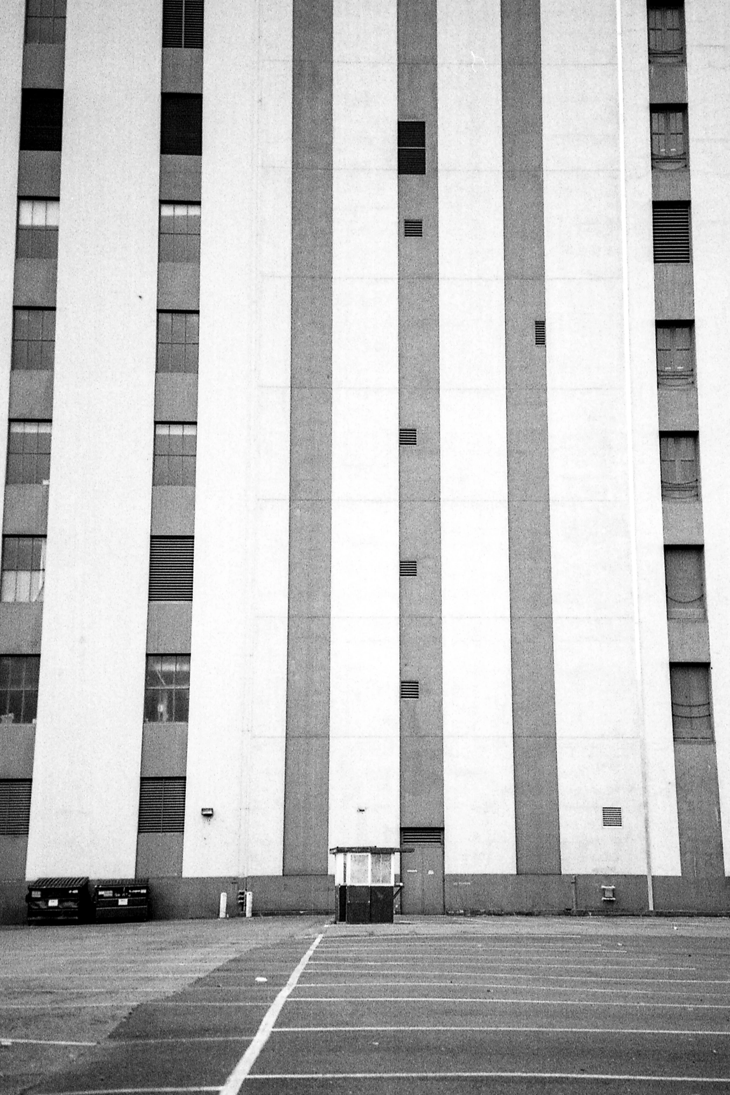 ilford_fp4+125_minoltasupreme_012.jpg