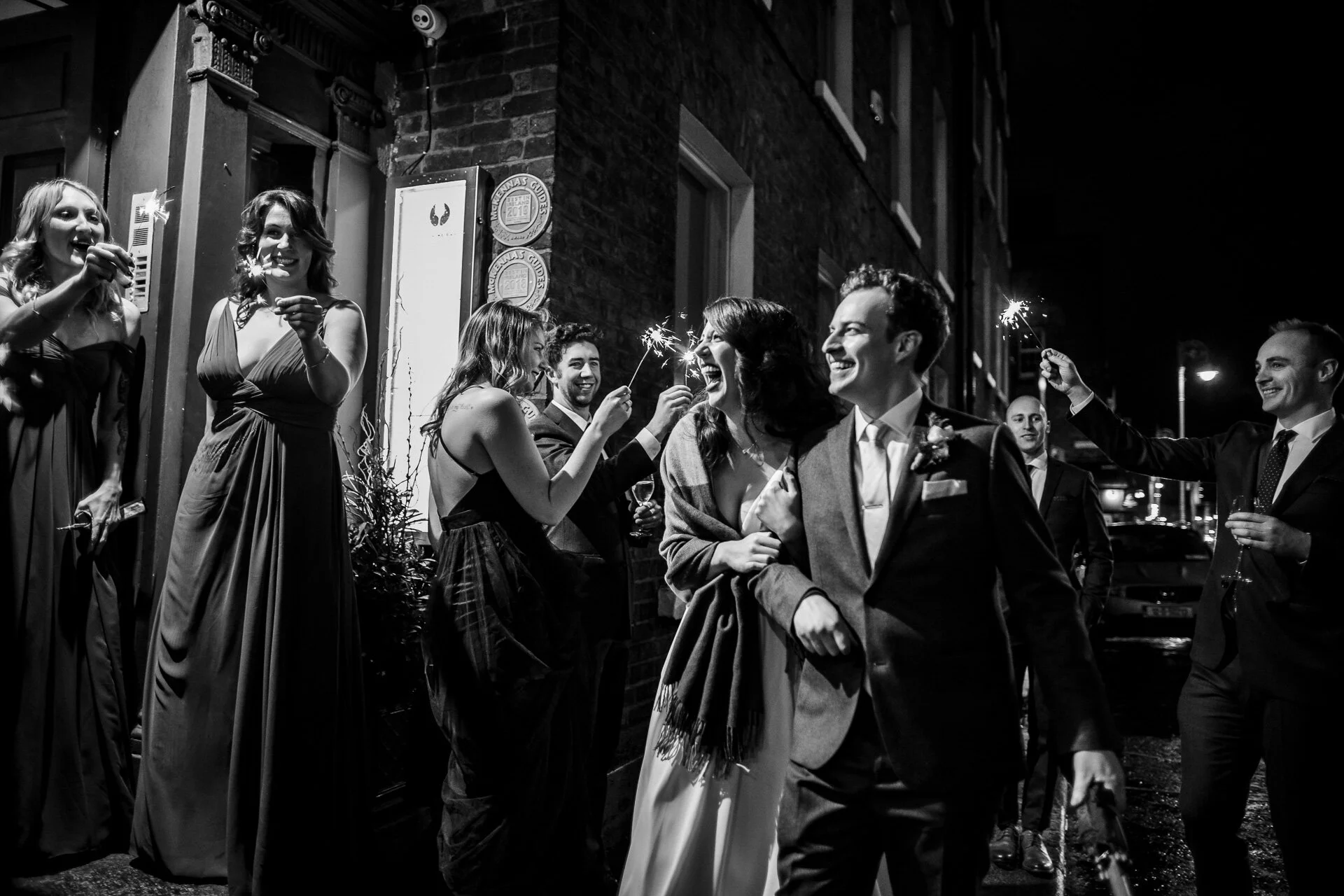 Bailey &amp; Joe’s Intimate Dublin City Hall Wedding