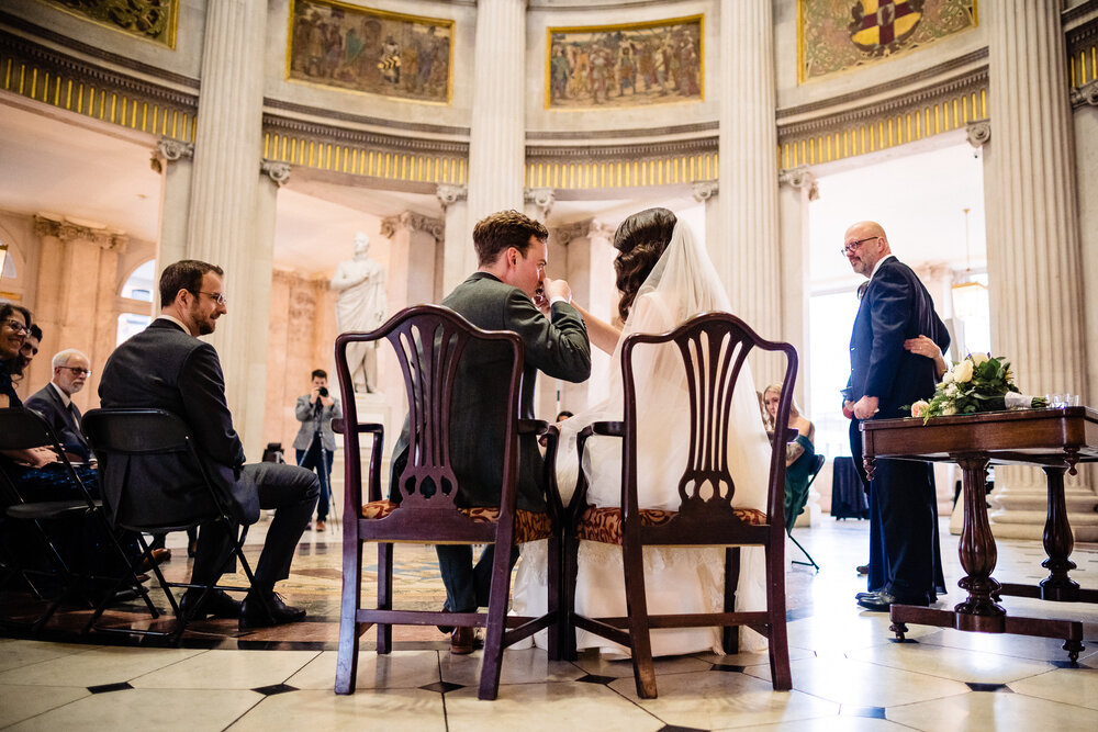 dublin city hall wedding photo-41.jpg