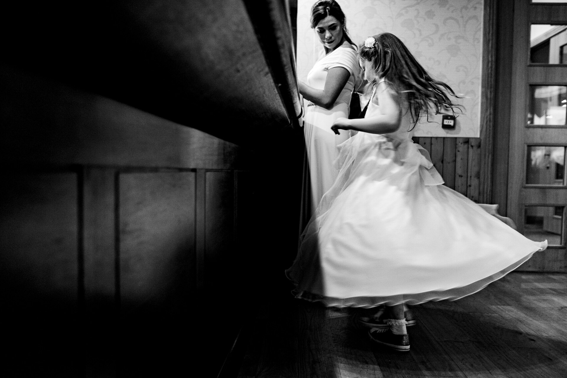 Dublin Wedding photographer-123.jpg