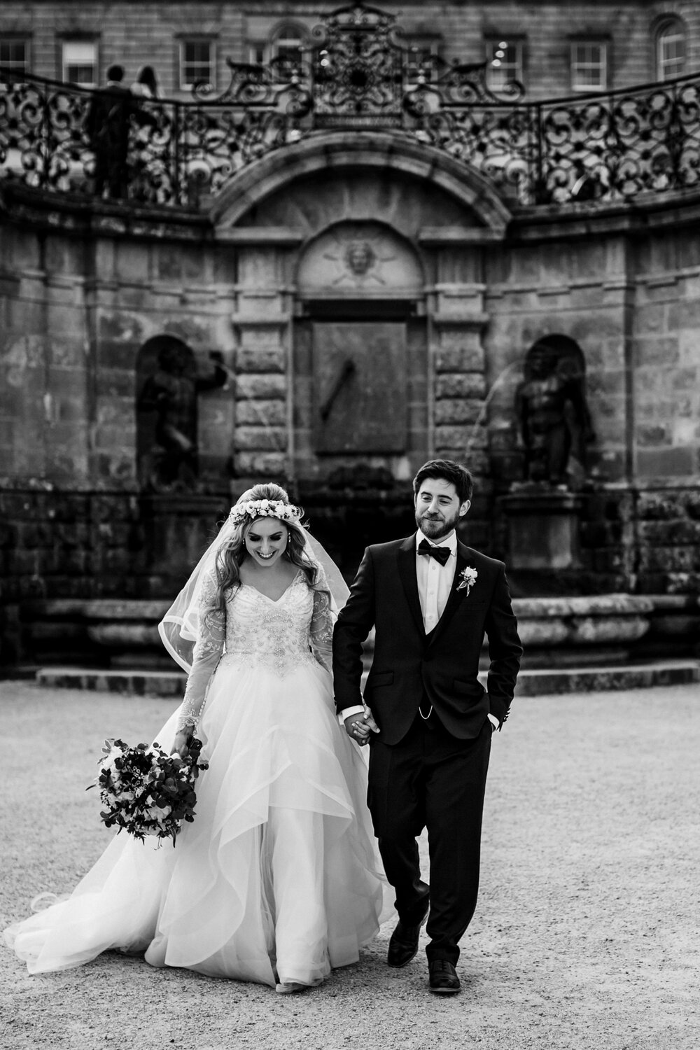portrait wedding couple natural walking photo in powerscourt