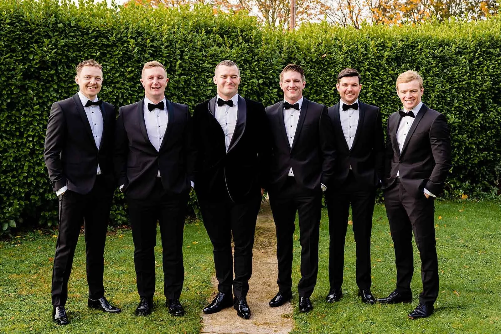 castle leslie wedding photographer groom prep photos kevin kheffache-12.jpg