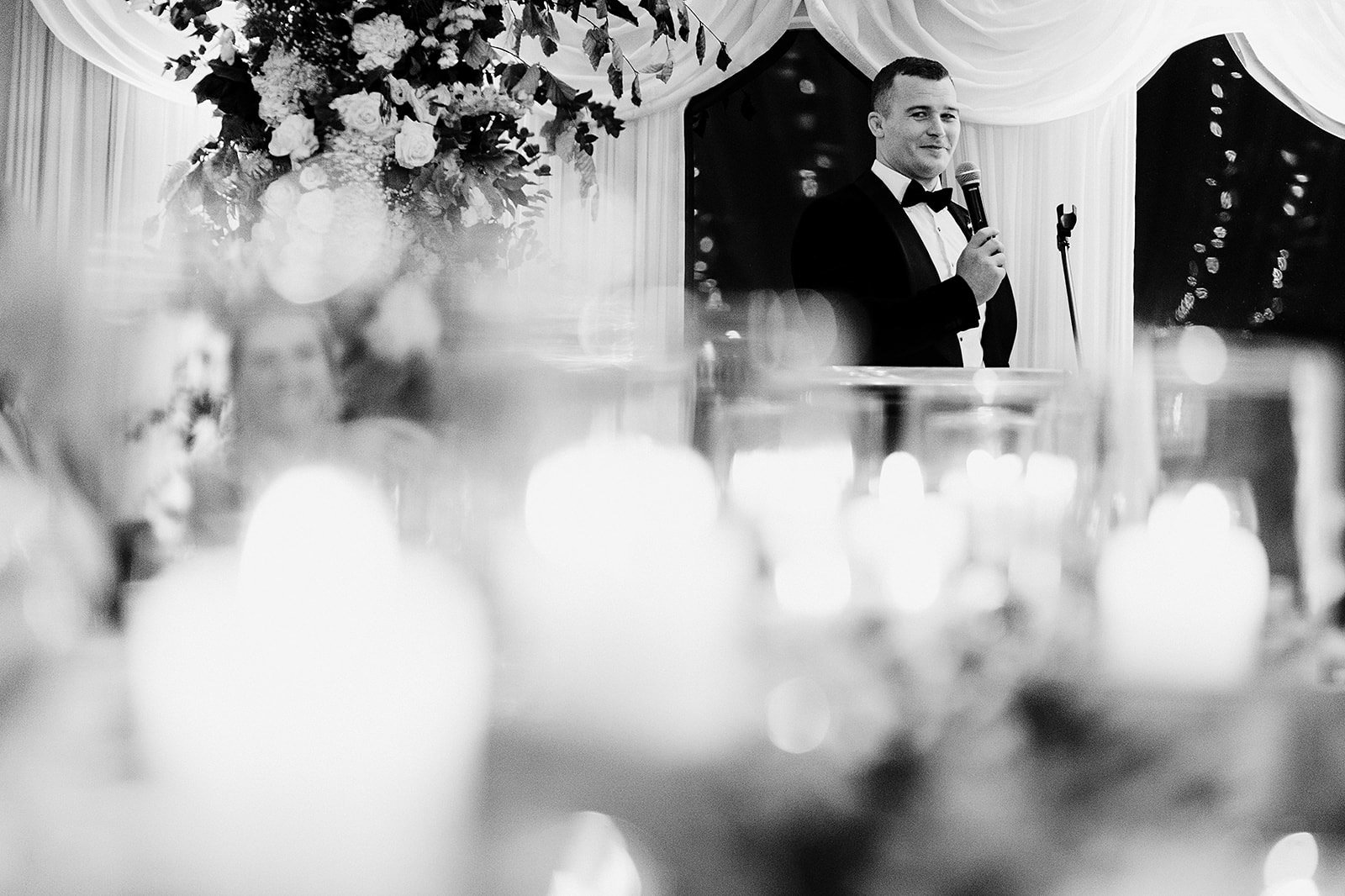 castle leslie wedding photography speeches and drinks -21.jpg