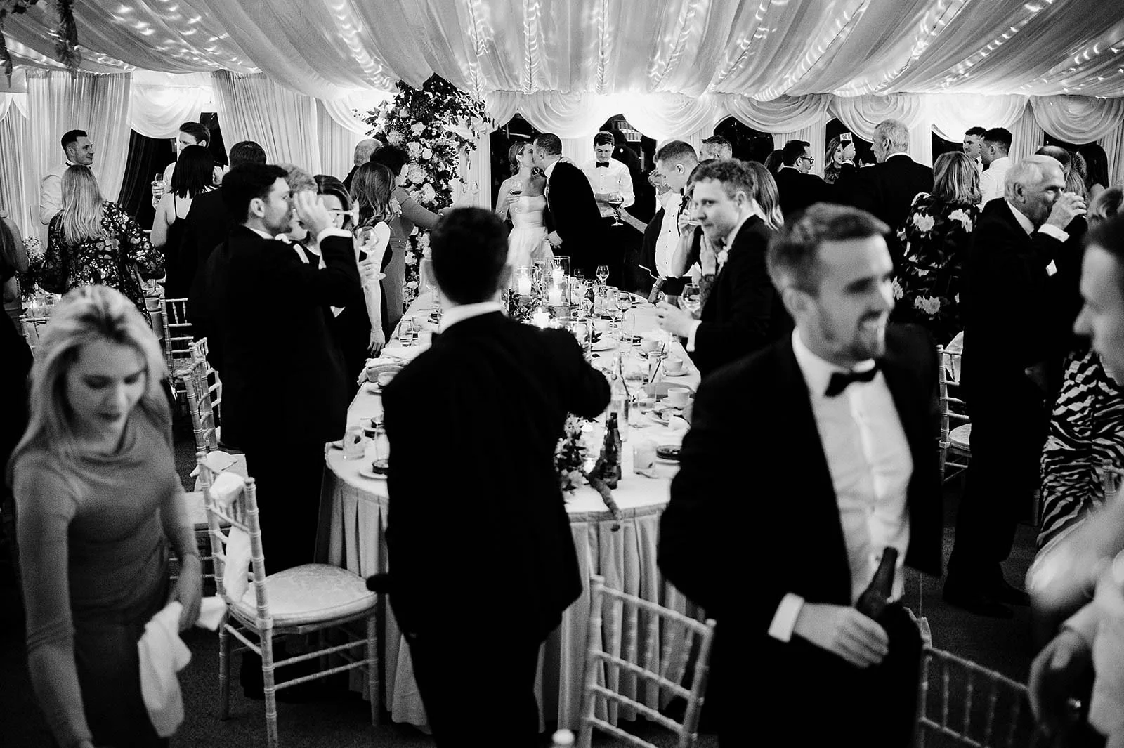 castle leslie wedding photography speeches and drinks -26.jpg