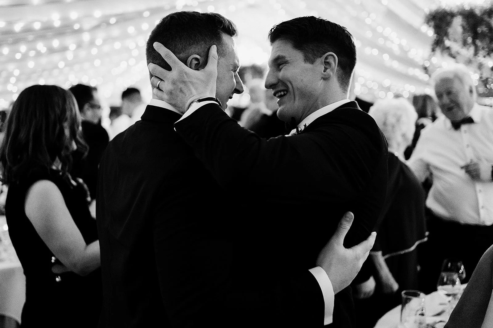 castle leslie wedding photography speeches and drinks -32.jpg