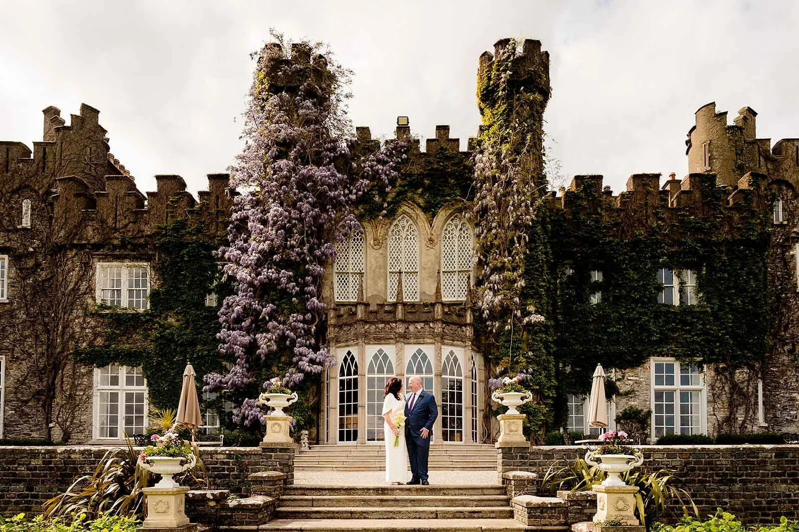 2. luttrellstown-castle-wedding-photography-family formals-9.jpg